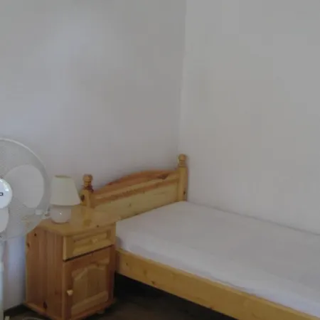 Sokratovi Πανσιόν Obzor